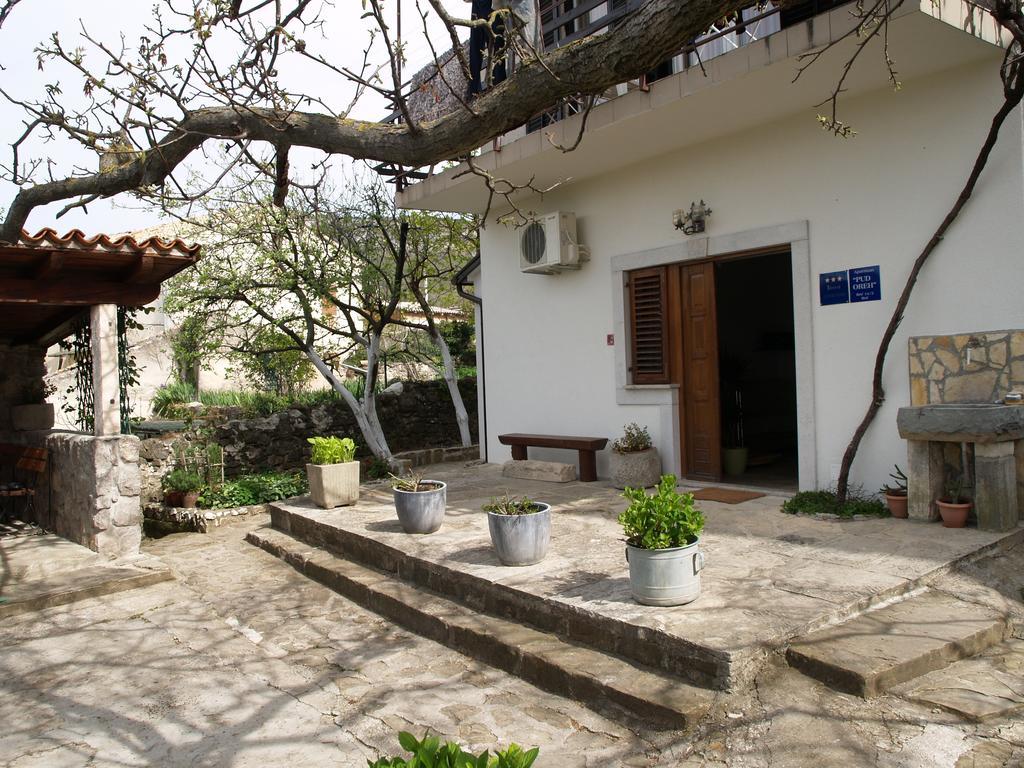 Apartment Pud Oreh Roč Rom bilde